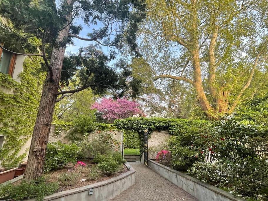 Domus Aurea Lägenhet Bolzano Exteriör bild